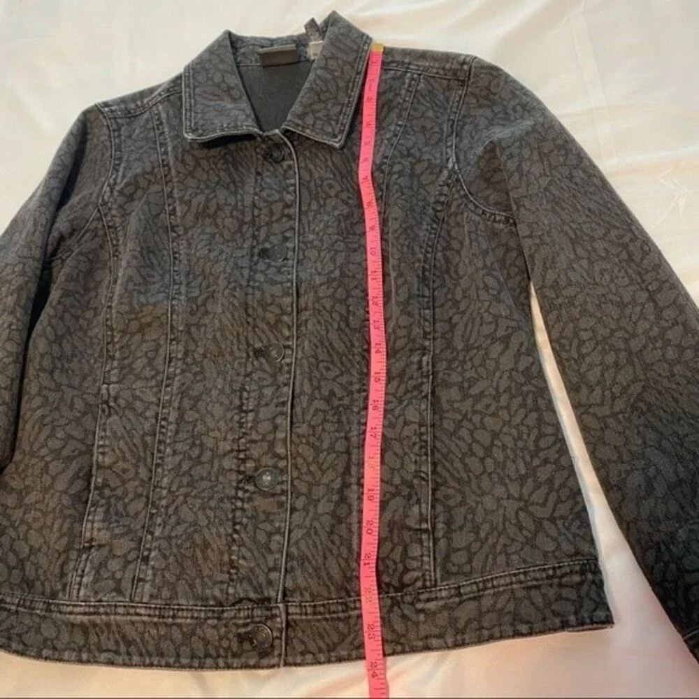 CHICO's Black Denim Animal Floral Print Vintage Jean Jacket Size M